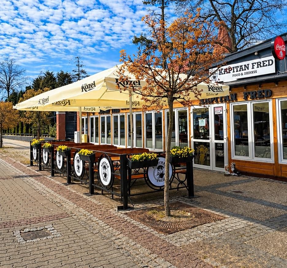 Restauracja Kapitan Fred — widok z zewnątrz
